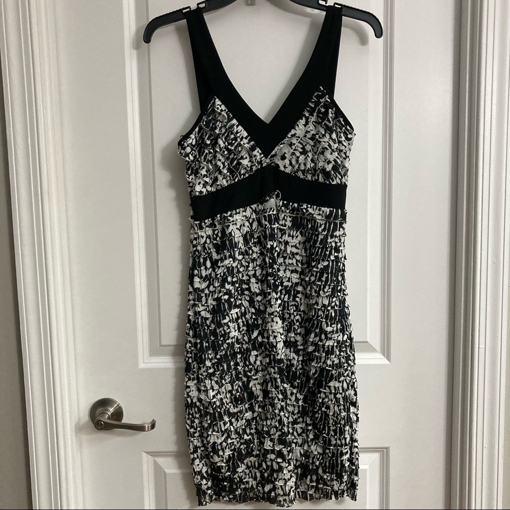 Decoded Black and White V Neck Cocktail Dress